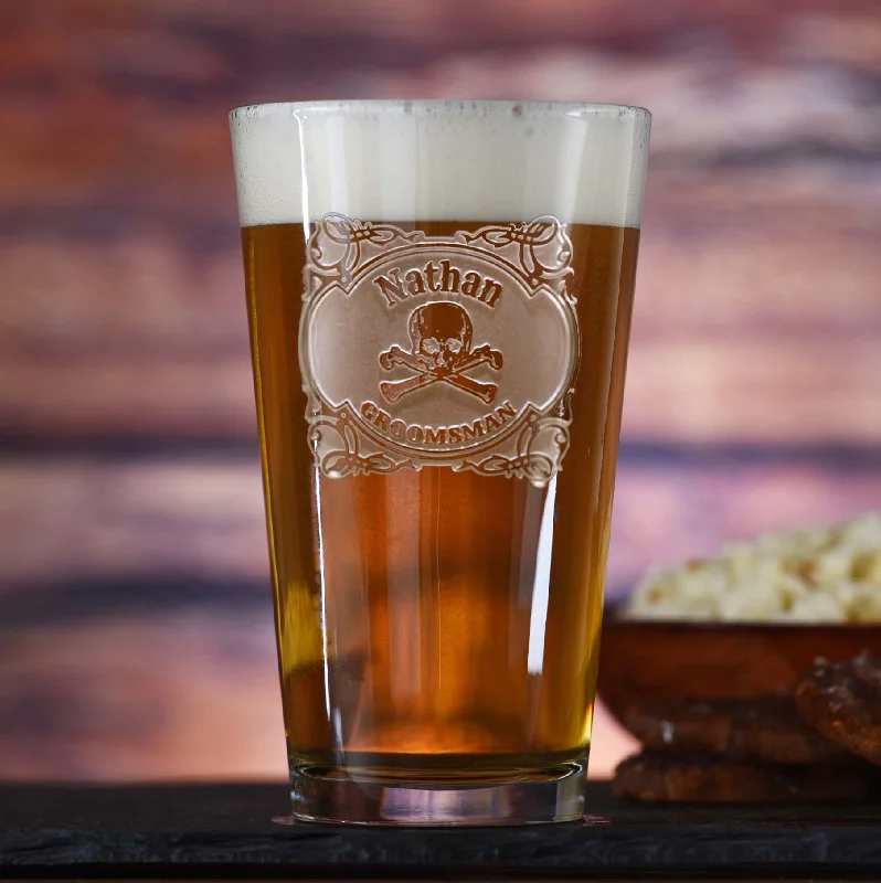 Groomsman Skull and Bones Pint Beer Glass | Groomsmen Gifts Ideas